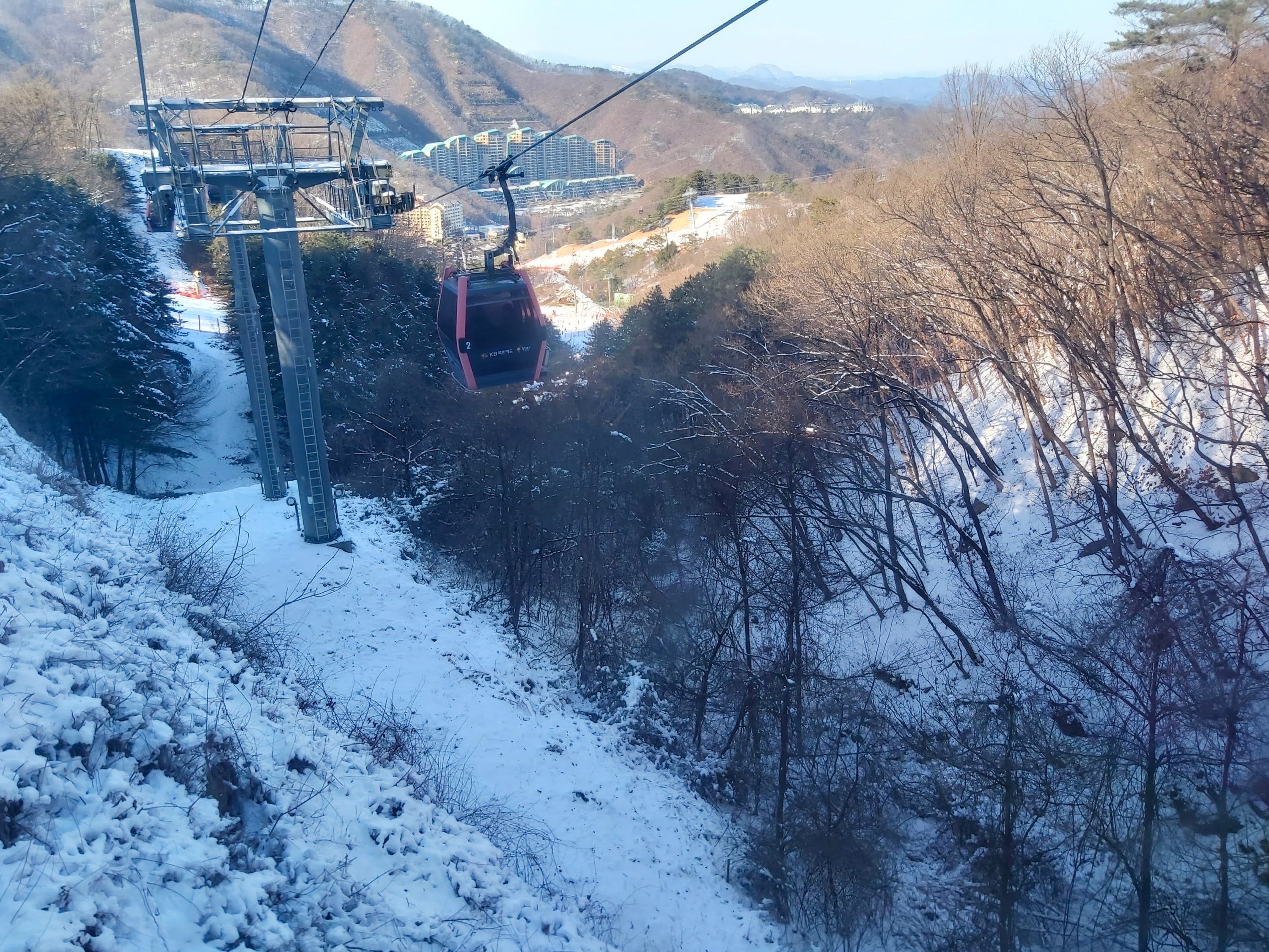 韓國洪川大明滑雪村纜車